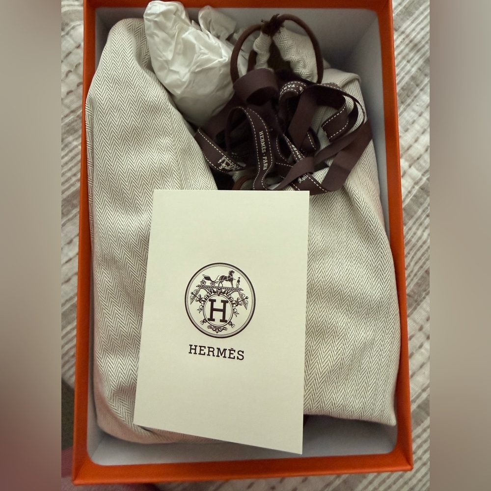 HERMES Chypre sandals on Rose Pearle. NIB Authentic - Picture 9 of 12